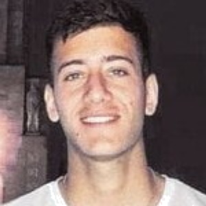 T. Fernández