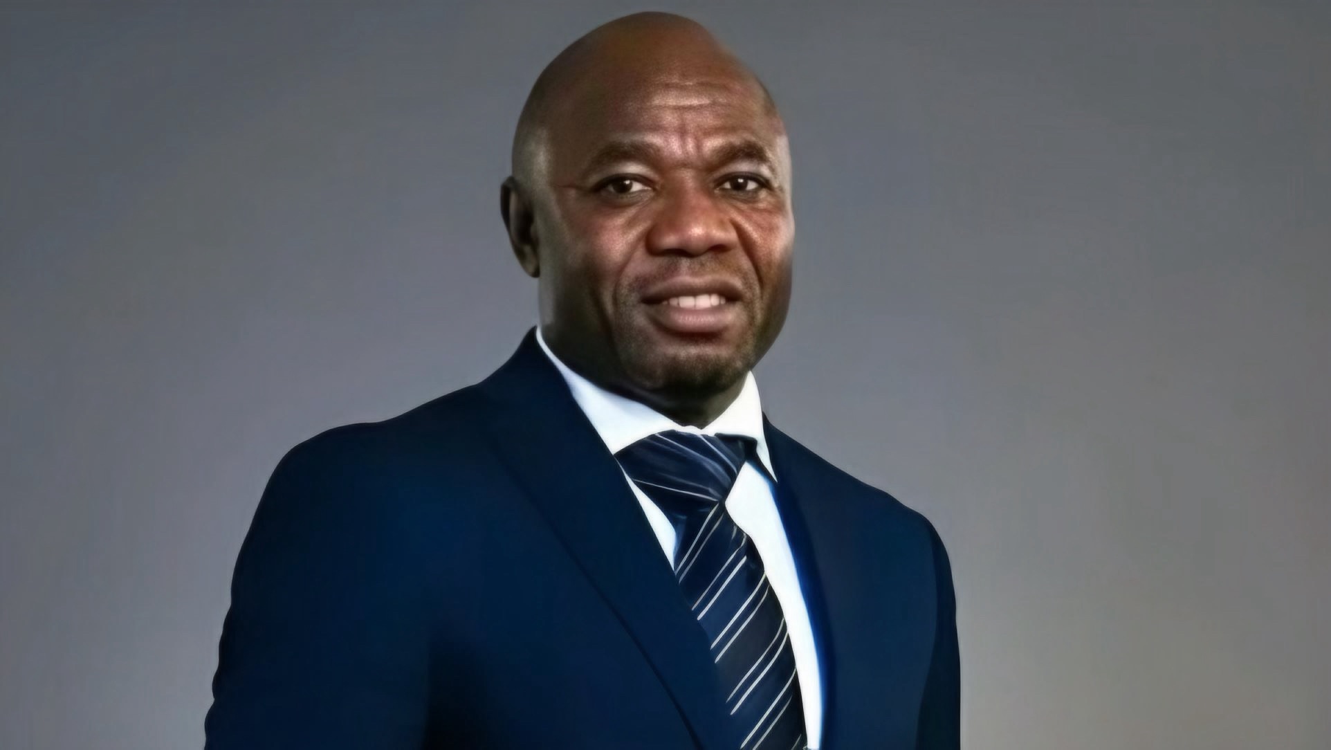 Emmanuel Amunike Frontrunner for Super Eagles Head Coach Role - What ...