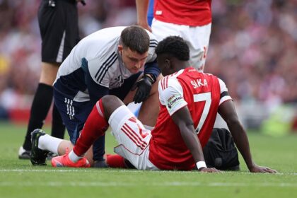 Bukayo Saka suffers hamstring injury