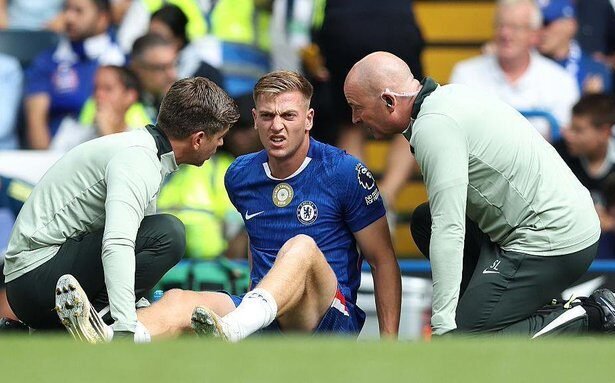 Liam Delap receiving treatment at Chelsea