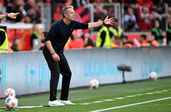bayer leverkusen manager kasper hjulmand