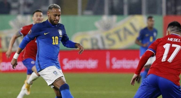 neymar in action for brazil