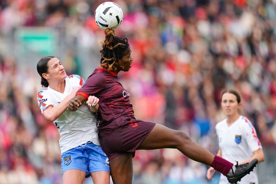 esther okoronkwo in action for afc toronto