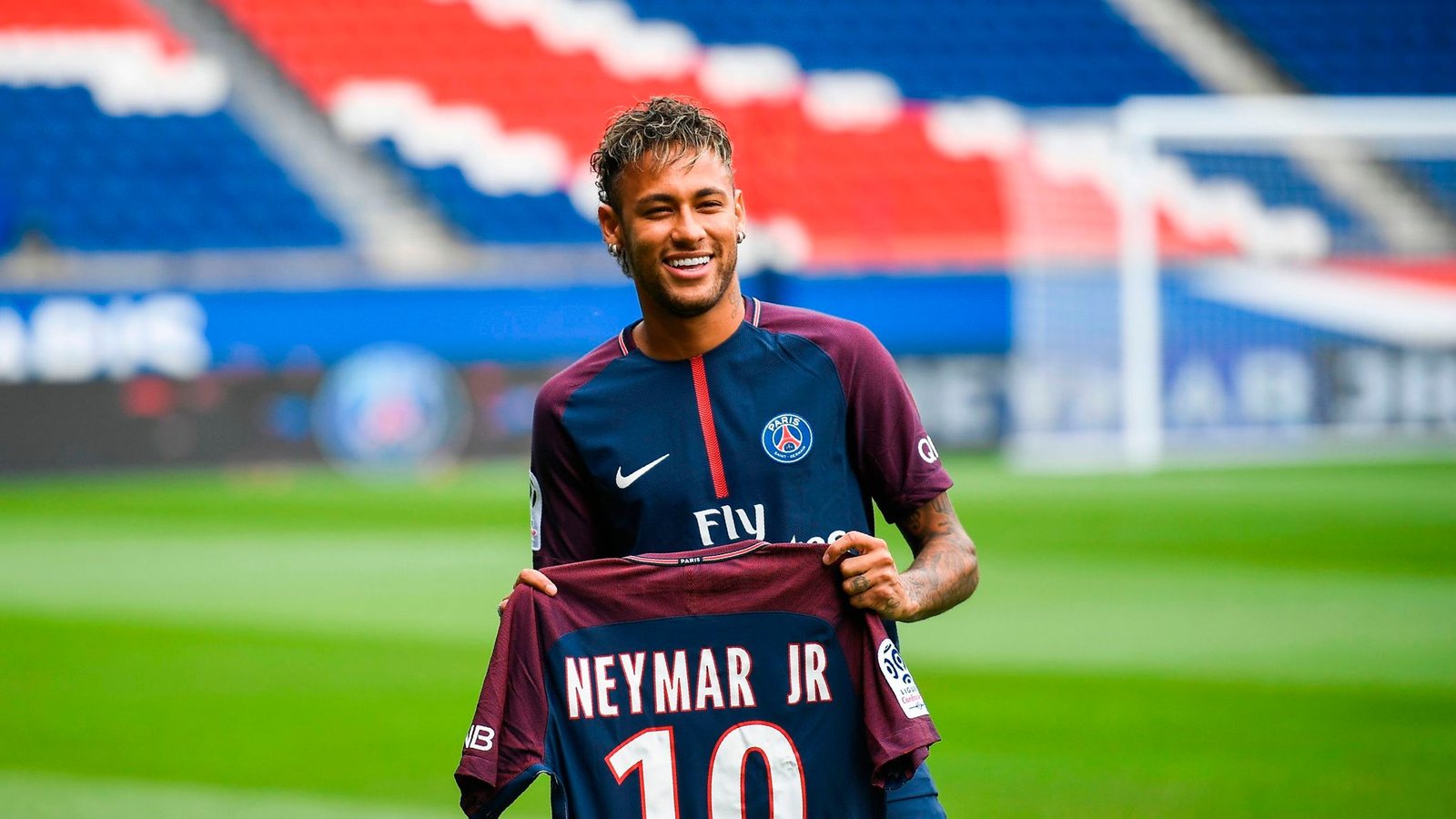 neymar joins barcelona