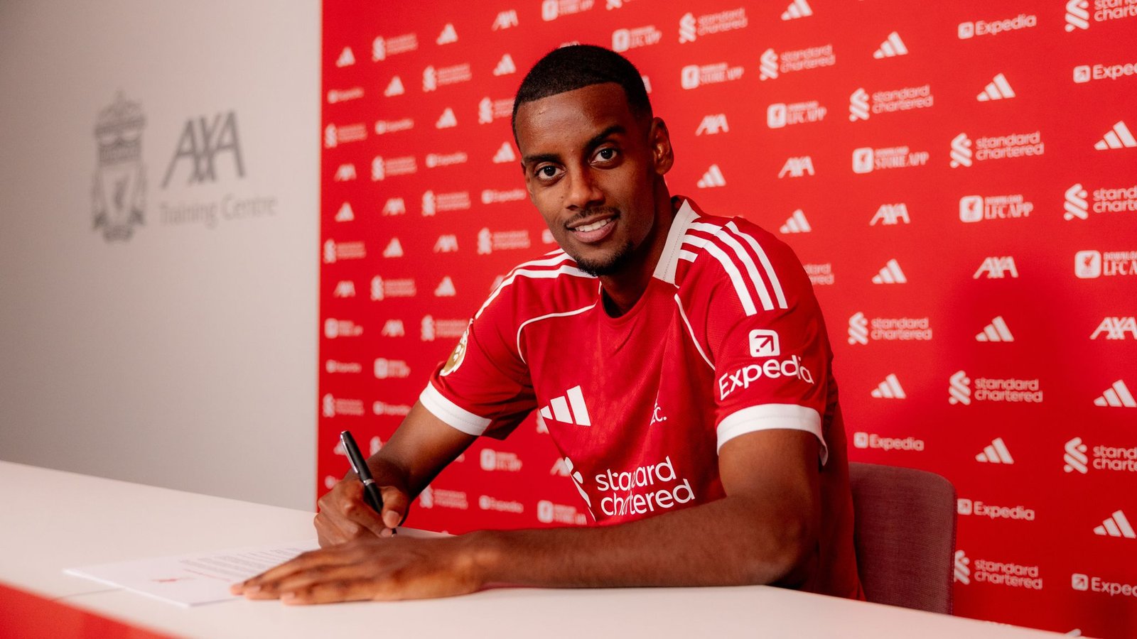 alexander isak at liverpool