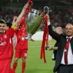Rafa Benitez celebrates UCL title with Steven Gerrard at Liverpool