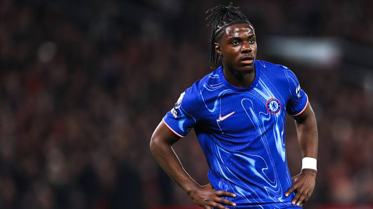 Romeo Lavia in action for Chelsea in the Premier League