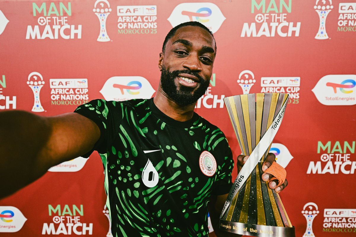 semi ajayi with the player of the match award after nigeria win over tanzania