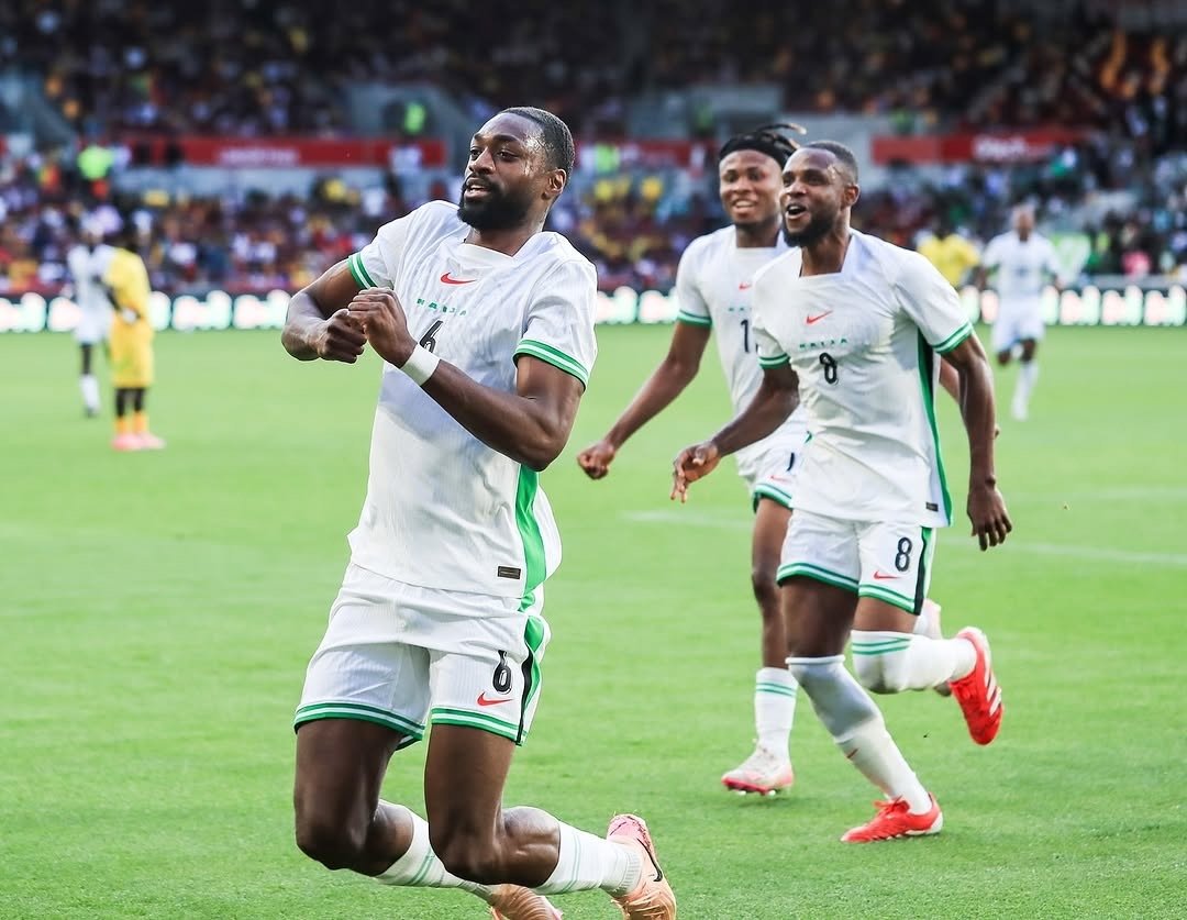 semi ajayi celebrating a goal for nigeria with frank onyeka and samuel chukwueze