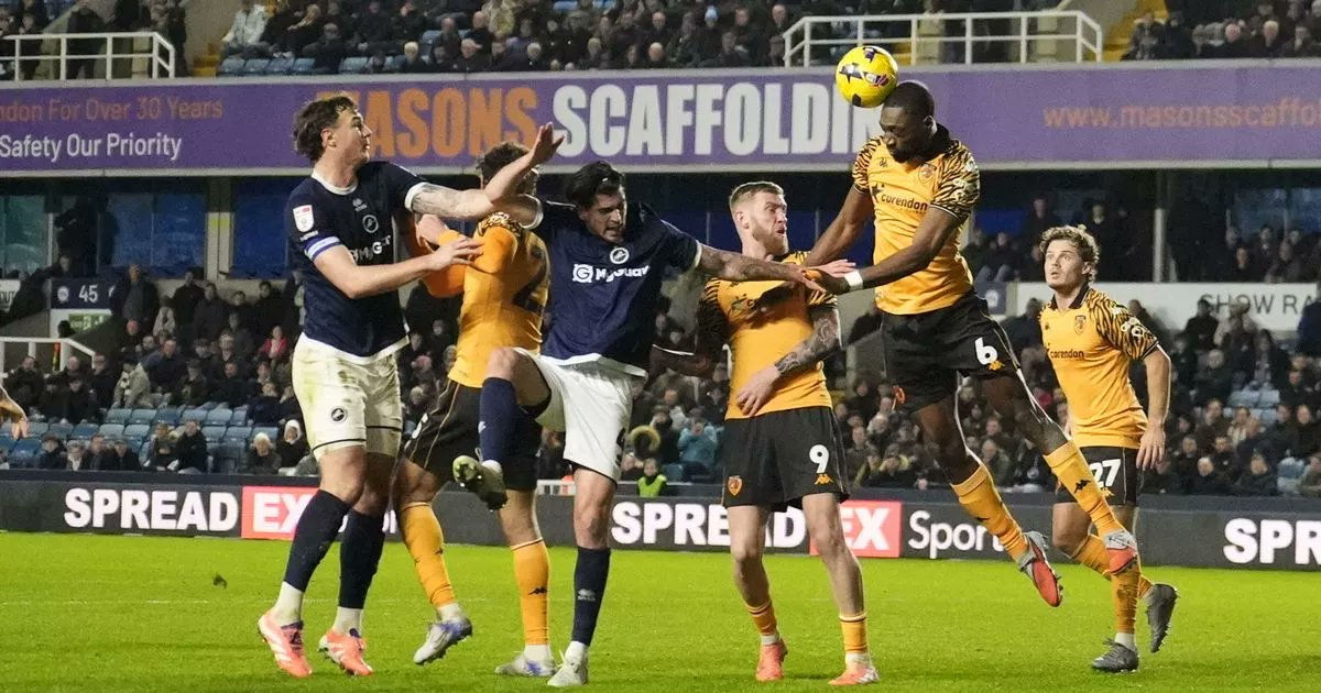 semi ajayi in action for hull city