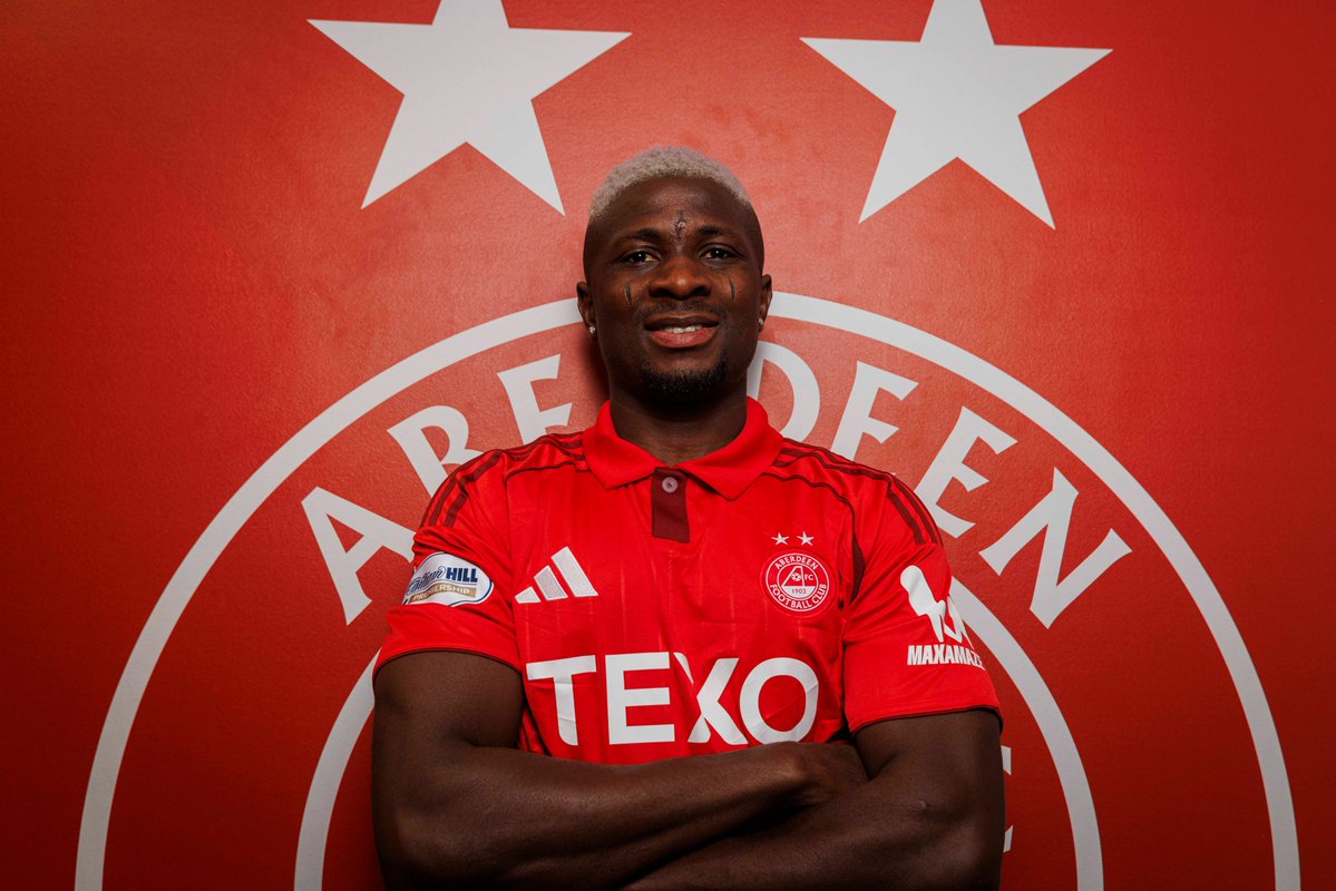 afeez aremu joins aberdeen