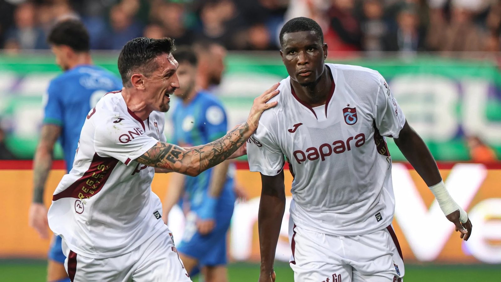 onuachu celebrates after scoring for trabzonspor