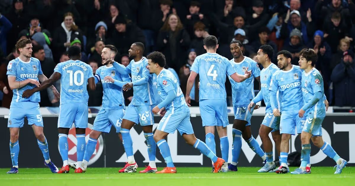 onyeka celebrate with his coventry city teammates