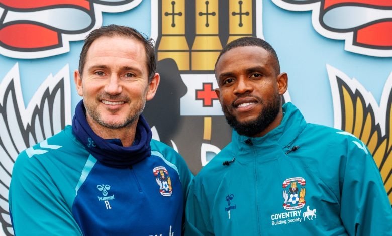 frank onyeka with coventry city head coach frank lampard