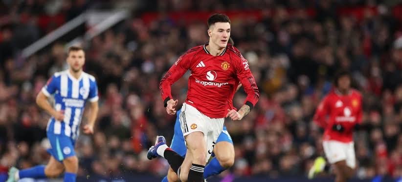 benjamin sesko in action for manchester united