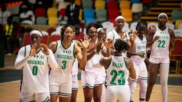 d’tigress celebrating a win