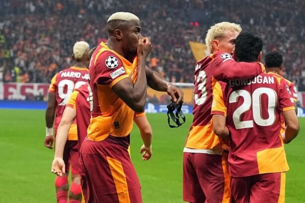 victor osimhen and teammates celebrate a goal at galatasaray