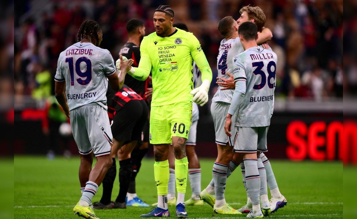 okoye celebrates with teammates after udinese win over ac milan