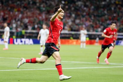 south korea celebrate vs czech republic